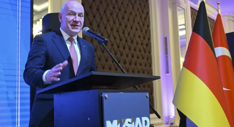 Berlin Eyalet Başbakanı Kai Wegner, MÜSİAD Berlin'in iftar programında konuştu: