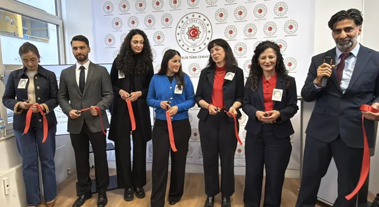 Berlin’de 51 yıl önce Spree Nehri’ne düşen ve hayatını kaybeden Çetin Mert anıldı