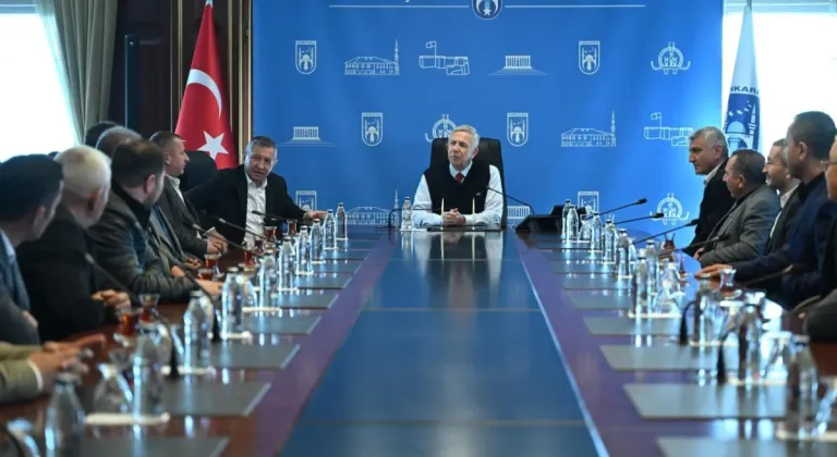 Beypazarı muhtarlarından Mansur Yavaş’a teşekkür ziyareti