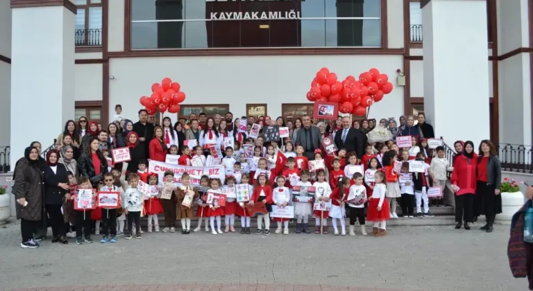 Beypazarı’nda öğrencilerden İlçe Milli Eğitim Müdürü Adem Uslu’ya ziyaret