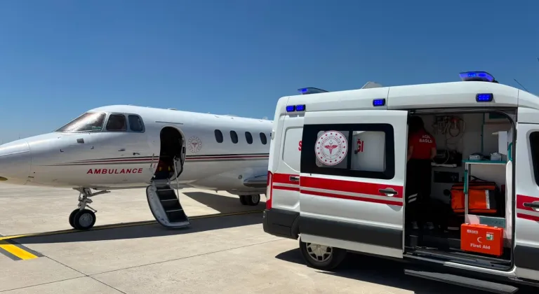 Bingöl'de ambulans uçak 4 aylık bebek için havalandı