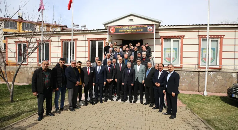 Bingöl'de bayramlaşma töreni düzenlendi