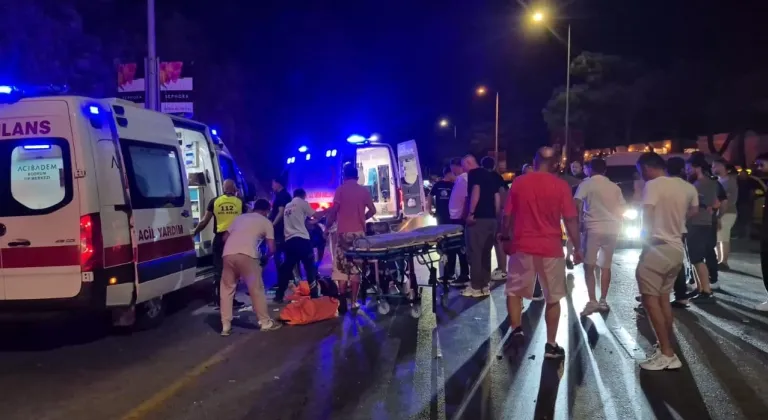 Bodrum'da taksi ile motosikletin çarpışması sonucu 2 kişi öldü