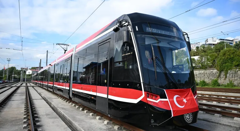 Bozankaya'nın Samsun için ürettiği yeni nesil tramvaylar sefere çıktı