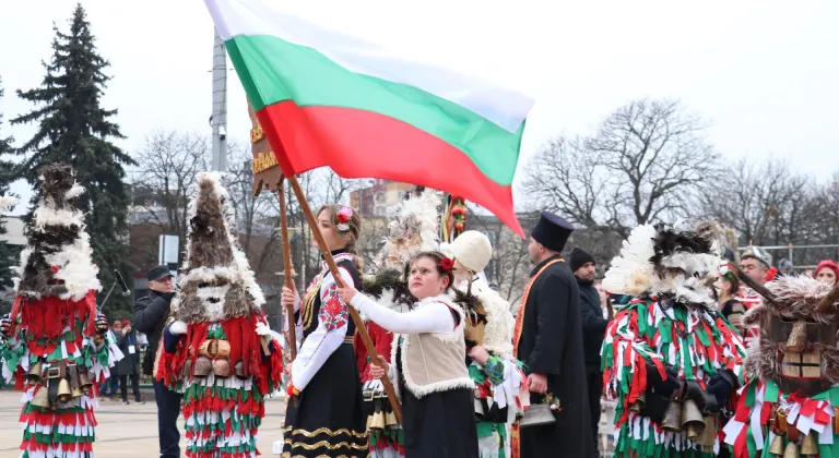 Bulgaristan'da, Surva Maskeli Oyunlar Festivali 60. kuruluş yıl dönümünü kutluyor