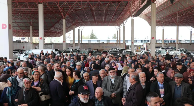 Burdur'da hacı adayları kutsal topraklara uğurlandı