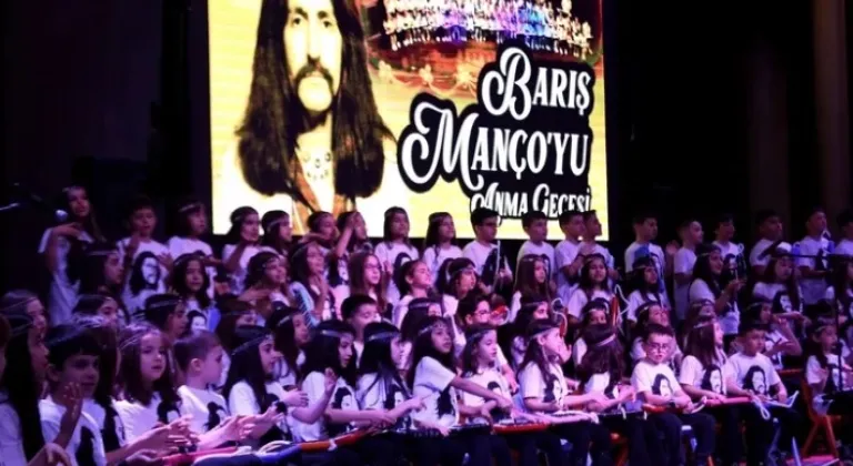 Bursa Osmangazi’de Barış Manço Şarkılarıyla Anıldı