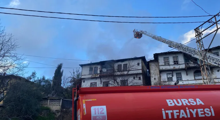 Bursa'da evde çıkan yangın söndürüldü