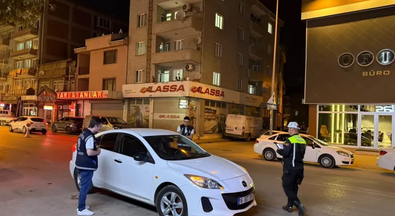 Bursa'daki uygulamada 13 sürücüye toplam 42 bin 719 lira ceza verildi