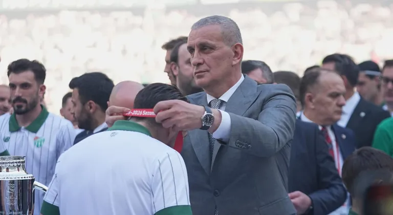 Bursaspor şampiyonluk kupasına kavuştu