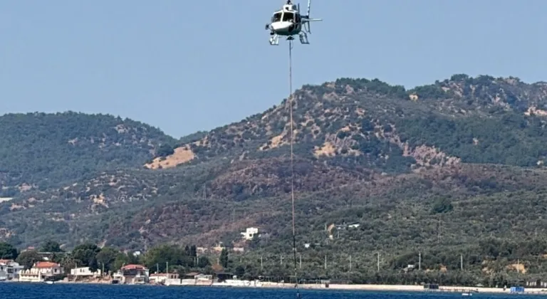 Çanakkale'de zeytinlik alanda çıkan yangına müdahale ediliyor
