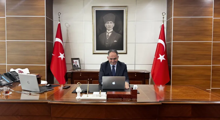 Çankırı Valisi Çakırtaş, AA'nın "Yılın Kareleri" oylamasına katıldı