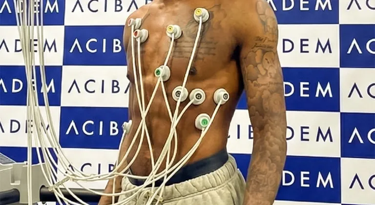 Çaykur Rizespor, Adedire Awokoya Mebude'yi transfer etti