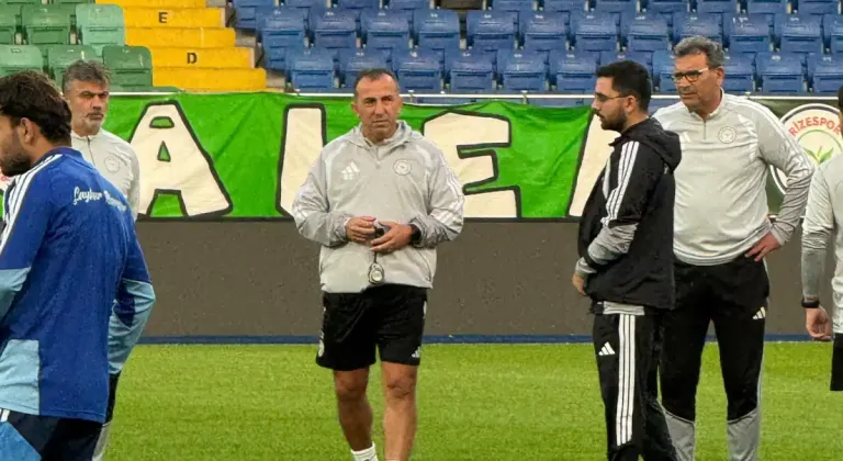 Çaykur Rizespor Teknik Direktörü Uçar: Derbinin ne anlam ifade ettiğini biliyorum