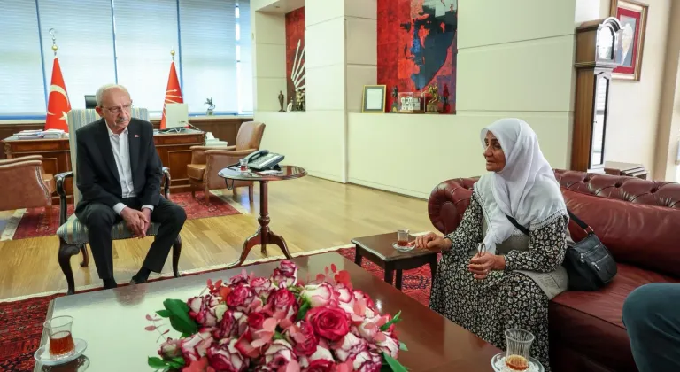 CHP Genel Başkanı Kılıçdaroğlu, Narin Güran'ın ailesini kabul etti