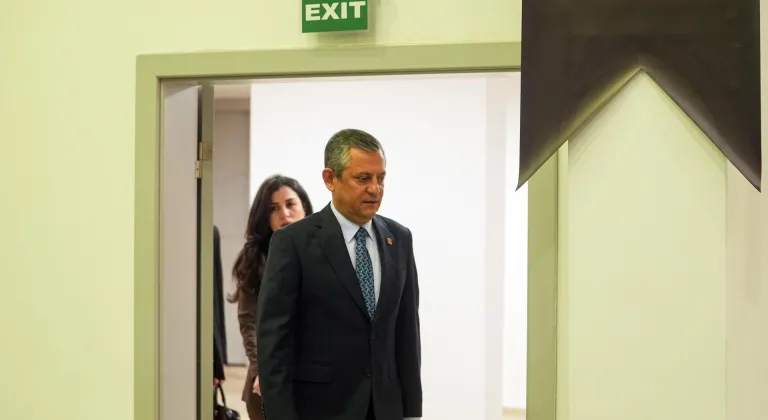 CHP Genel Başkanı Özel basın toplantısı düzenledi: