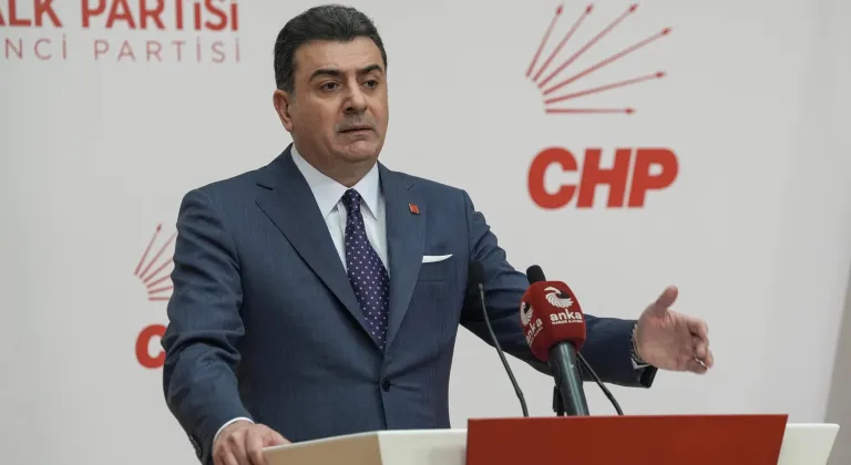 CHP Sözcüsü Emre, MYK gündemine ilişkin basın toplantısı düzenledi: