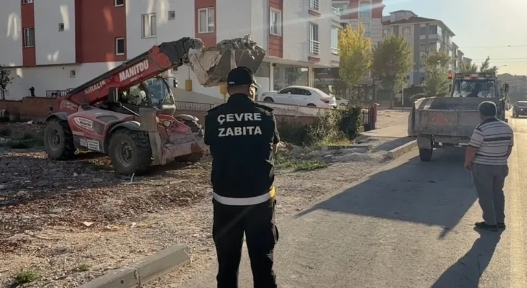 Çorum'da boş araziye inşaat atığı döken kişiye 20 bin lira ceza uygulandı