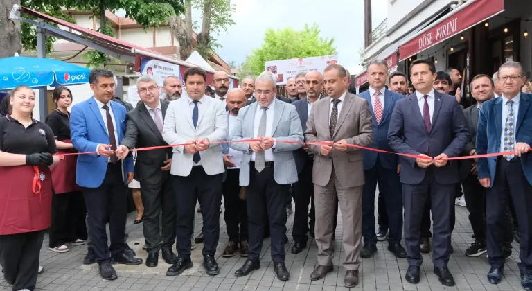 Çorum'da meslek lisesi öğrencileri geleneksel yemekleri tanıttı