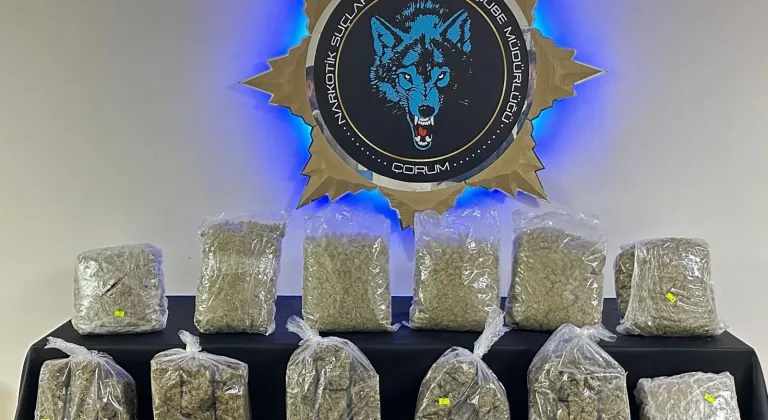 Çorum'da yaklaşık 9,5 kilogram sentetik uyuşturucu ele geçirildi
