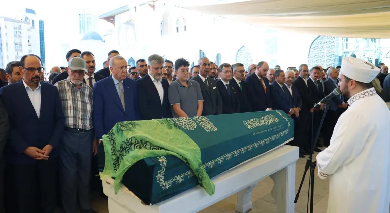 Cumhurbaşkanı Erdoğan, AK Parti Şanlıurfa Milletvekili Önen'in kızının cenaze törenine katıldı