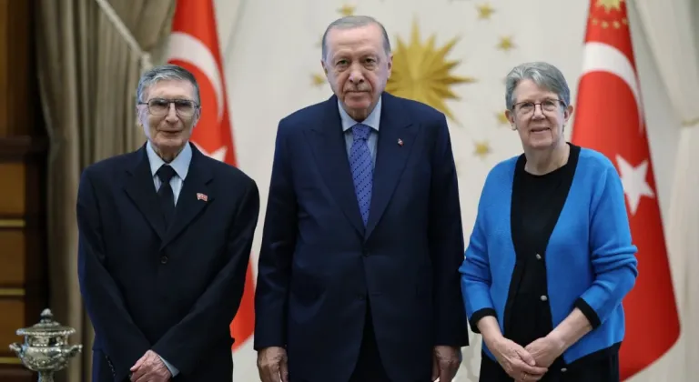 Cumhurbaşkanı Erdoğan, Nobel ödüllü Aziz Sancar ile görüştü