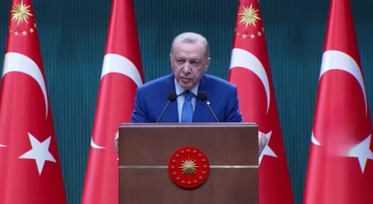 Cumhurbaşkanı Erdoğan:”Suriye halkının önünde yeni bir sayfa açıldı”