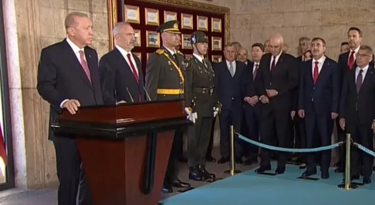 Cumhurbaşkanı Erdoğan: Türkiye’yi en büyük eserimiz olarak emanet edeceğiz