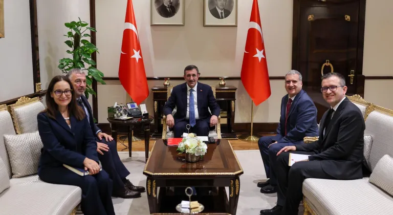 Cumhurbaşkanı Yardımcısı Yılmaz, Dünya Bankası Türkiye Ülke Direktörü Carret'i kabul etti