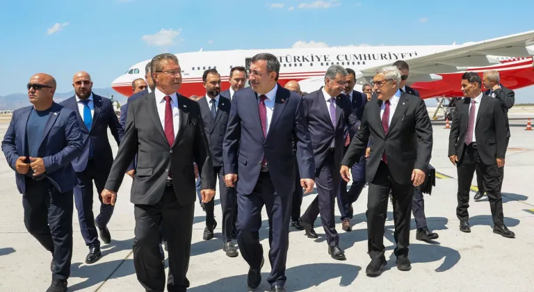 Cumhurbaşkanı Yardımcısı Yılmaz, KKTC'ye geldi