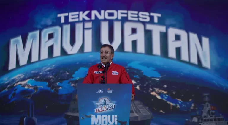 Cumhurbaşkanı Yardımcısı Yılmaz, TEKNOFEST Mavi Vatan'ın kapanışında konuştu: