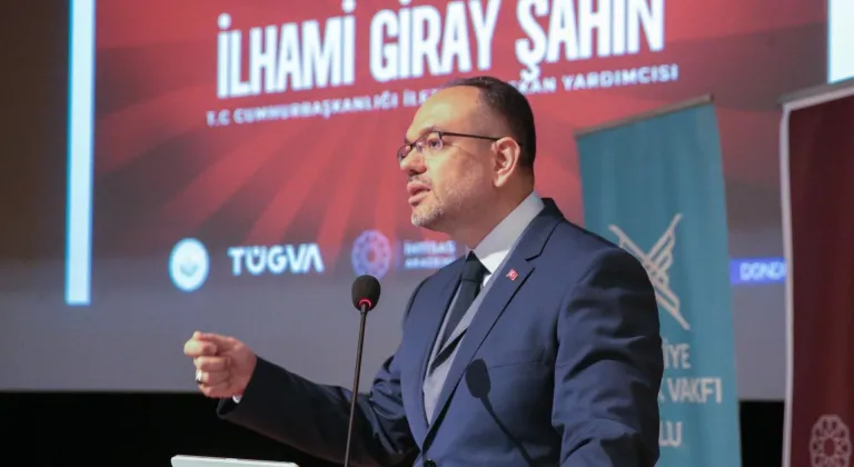 Cumhurbaşkanlığı İletişim Başkan Yardımcısı Şahin, Bolu'da TÜGVA İhtisas Akademi Programı'na katıldı: