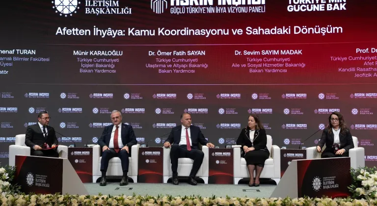 Cumhurbaşkanlığı İletişim Başkanlığından "Asrın İnşası Güçlü Türkiye'nin İhya Vizyonu Paneli"