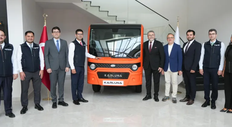 Cumhurbaşkanlığı Yatırım ve Finans Ofisi Başkanı Dağlıoğlu'ndan İzmir'deki işletmelere ziyaret