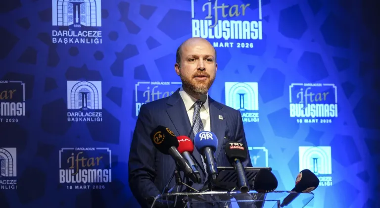 Darülaceze İdare Meclisi Üyesi Bilal Erdoğan, Darülaceze sakinleriyle iftar programında konuştu: