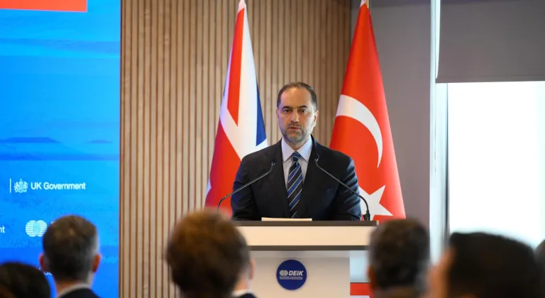 DEİK'te "Türkiye-Birleşik Krallık Temiz Enerji ve Sürdürülebilir Finans Konferansı" düzenlendi