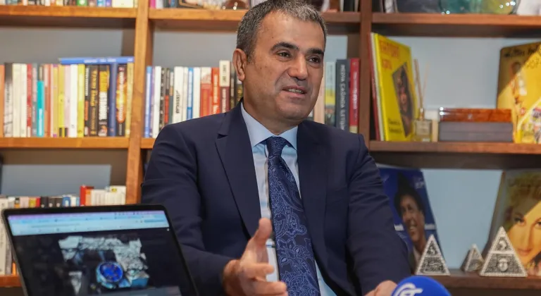 Demirören Medya TV Grup Başkanı Yancı, AA'nın "Yılın Kareleri" oylamasına katıldı