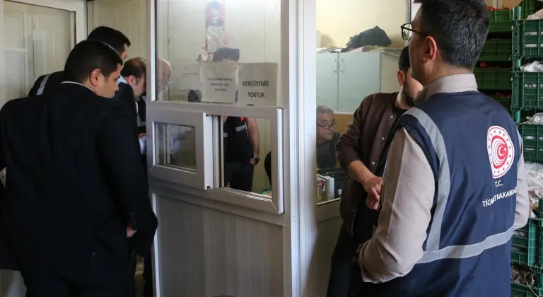 Denizli'de Kurban Bayramı öncesi halde denetim yapıldı
