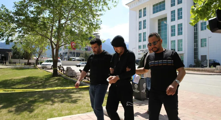 Denizli'de tartıştığı arkadaşını bıçakla öldüren zanlı tutuklandı