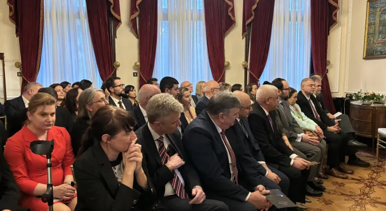 Devlet sanatçısı Gülsin Onay, Bulgaristan'da piyano resitali verdi