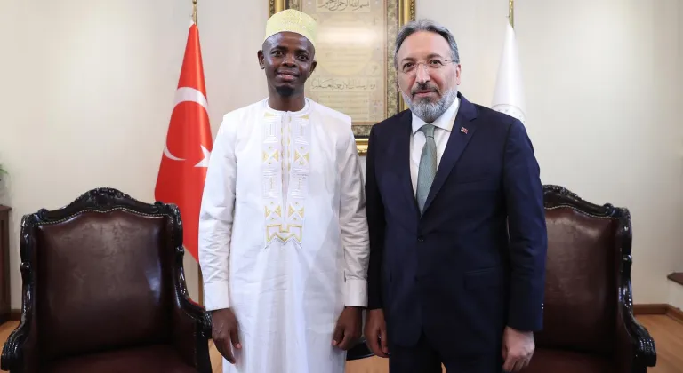 Diyanet İşleri Başkanı Arpaguş, Ruanda Müftüsü Sindayigaya ile görüştü