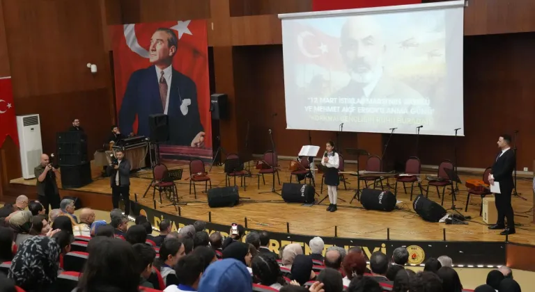 Diyarbakır ve çevre illerde "İstiklal Marşı'nın Kabulü ve Mehmet Akif Ersoy'u Anma Günü" kutlandı