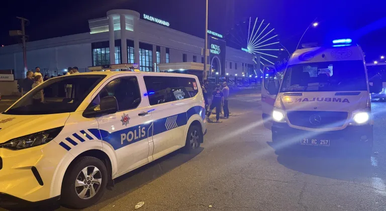 Diyarbakır'da düğün salonunda çıkan kavgada 5 kişi yaralandı