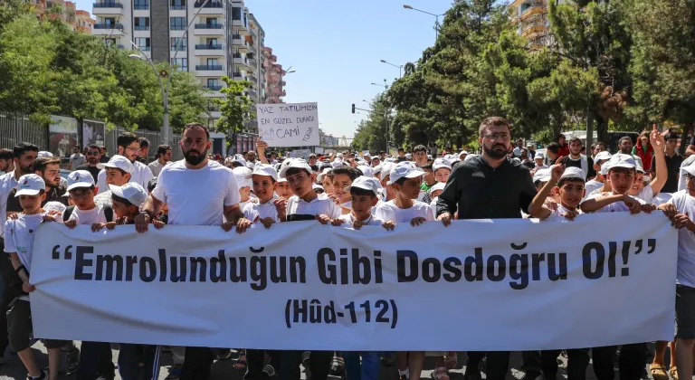Diyarbakır'da TÜGVA tarafından "Cami Buluşması" etkinliği yapıldı
