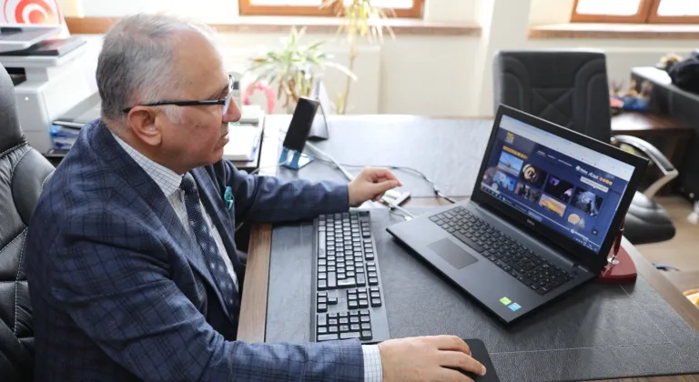 Edirne Ticaret Müdürü Mustafa Kurt, AA'nın "Yılın Kareleri" oylamasına katıldı