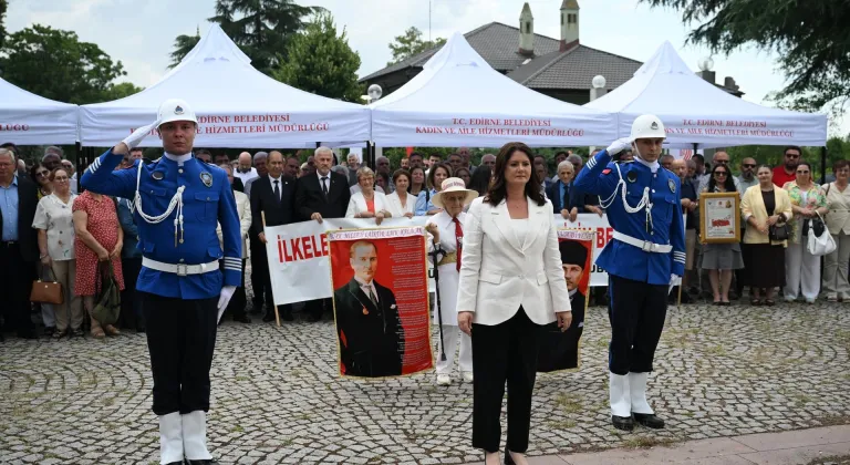 Edirne'de Lozan Barış Antlaşması'nın 103. yıl dönümü törenle kutlandı