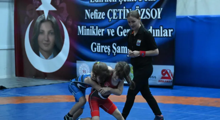 Edirne'de şehit polis Nefize Çetin Özsoy anısına güreş şampiyonası düzenlendi