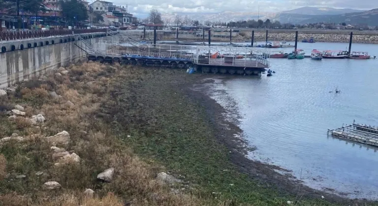 Eğirdir gölü 10 santimetre yükseldi