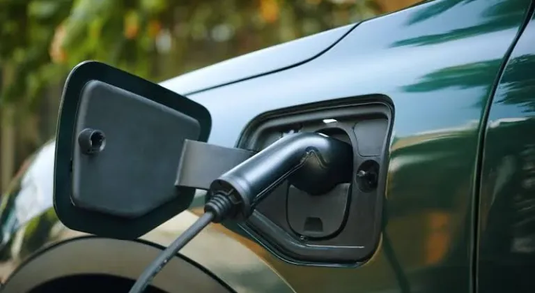 Elektrikli araç şarjında depolama dönemi başlıyor