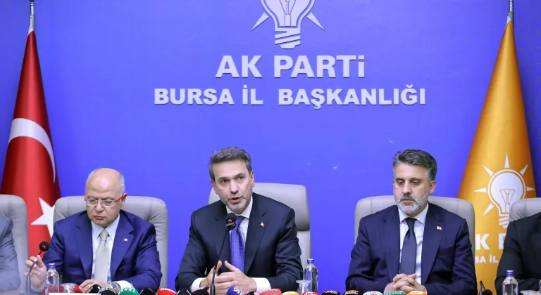Enerji ve Tabii Kaynaklar Bakanı Bayraktar, AK Parti Bursa İl Başkanlığı'nda konuştu: